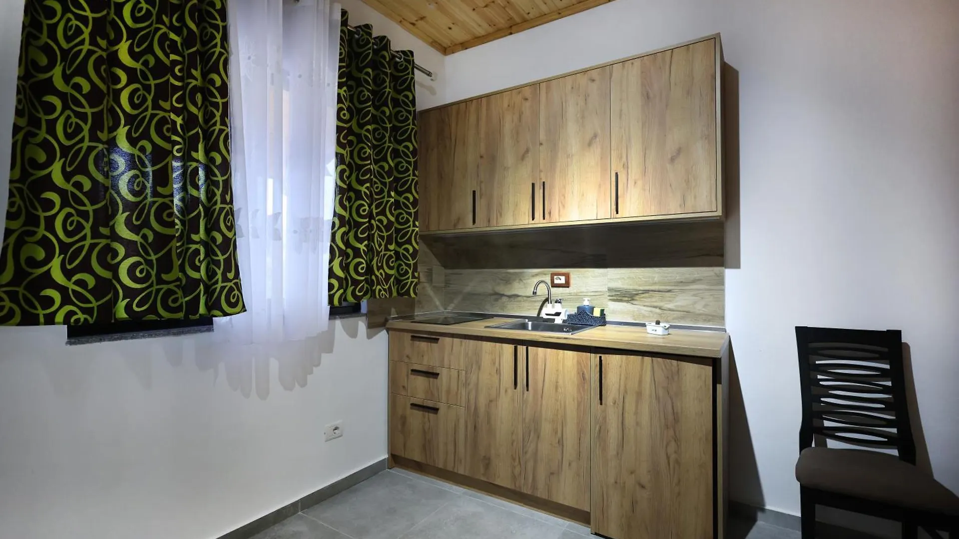 Olive Oasis Studio Berat 0*,  Albania